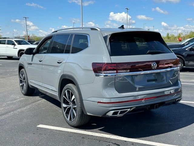 New 2026 Pure Gray Volkswagen 2.0T SEL Premium R-Line image 6