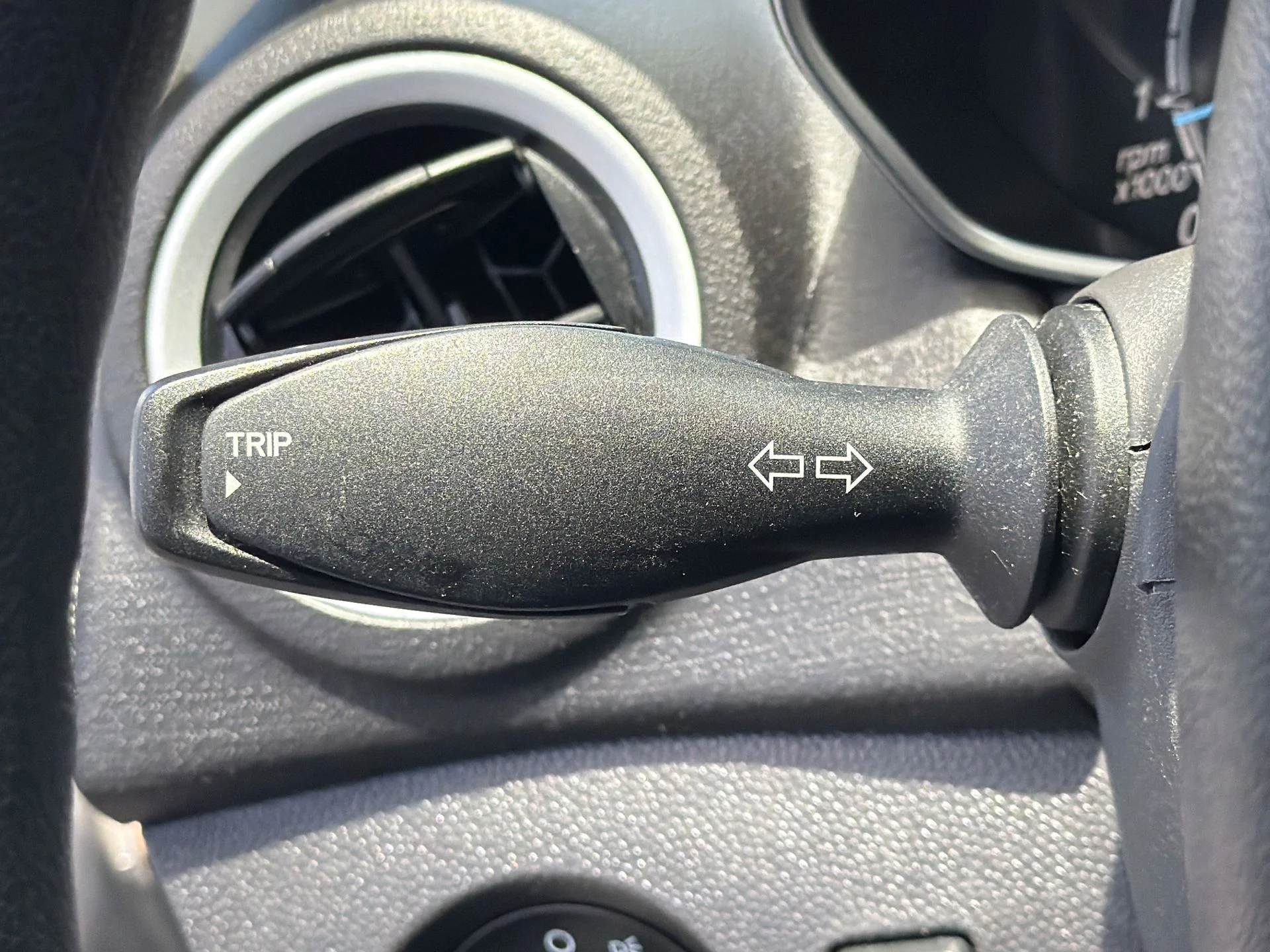 Used 2018 Silver Ford SE image 12