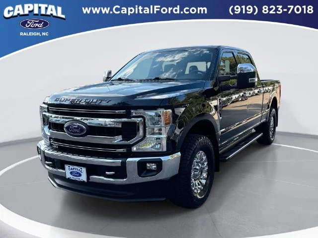 Used 2020 Black Ford XLT image 1