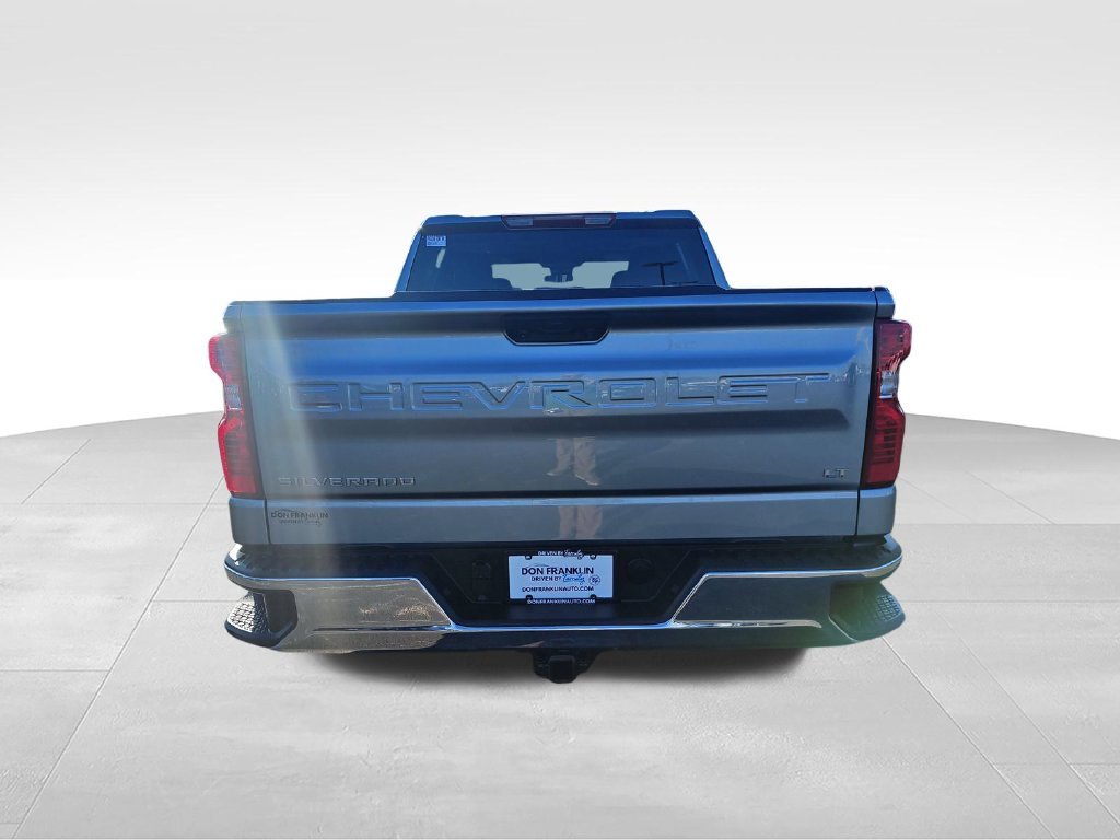 Used 2024 Gray Chevrolet LT image 4