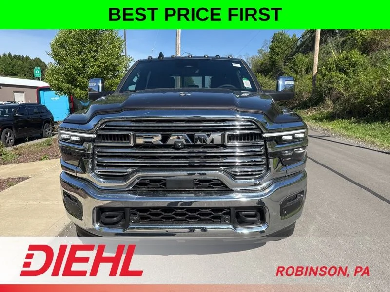 New 2026 Granite Crystal Metallic Clear-Coat Exterior Paint RAM Laramie image 2