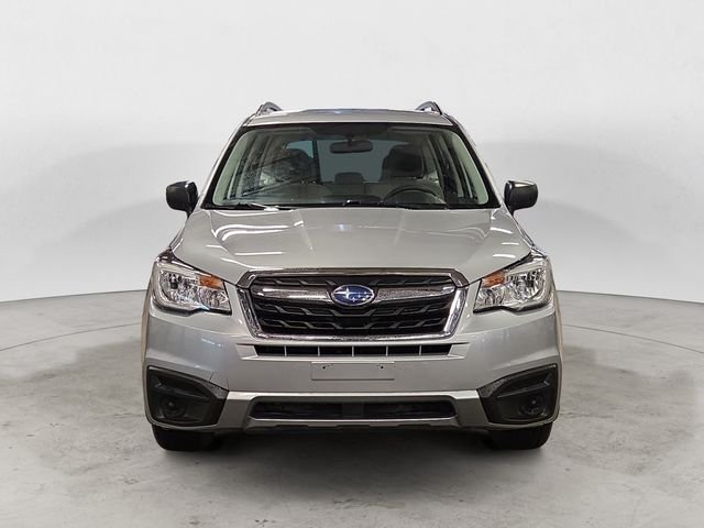 Used 2018 Silver Subaru 2.5i image 2