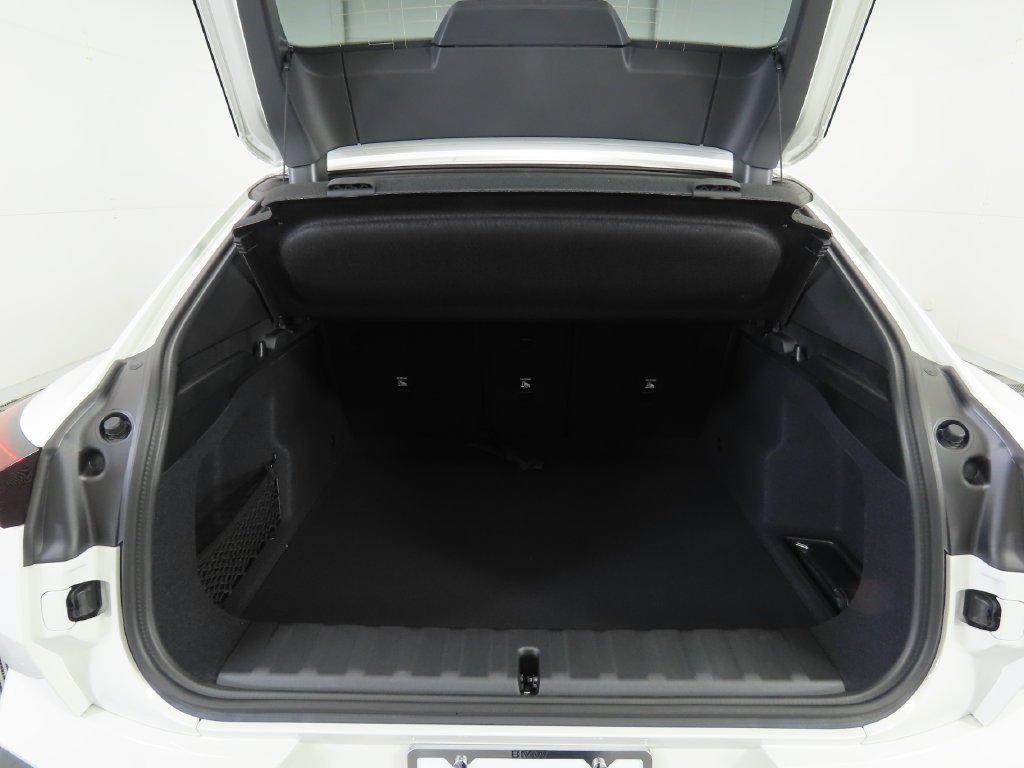 Certified Used 2026 Alpine White BMW xDrive28i image 27