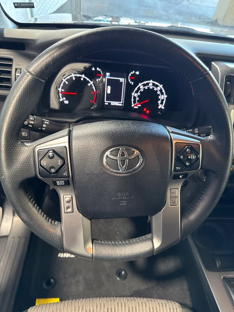 Used 2022 Gray Toyota SR5 image 32