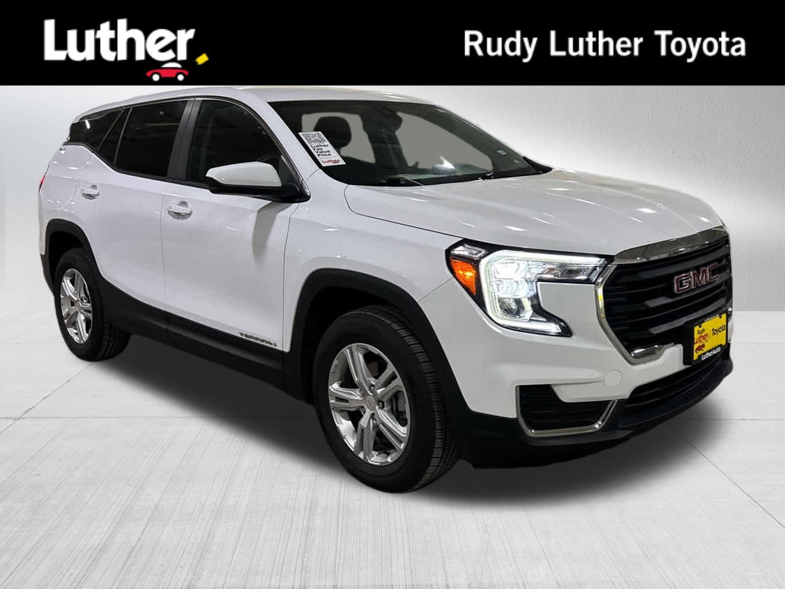 2024 GMC Terrain SLE AWD's photo