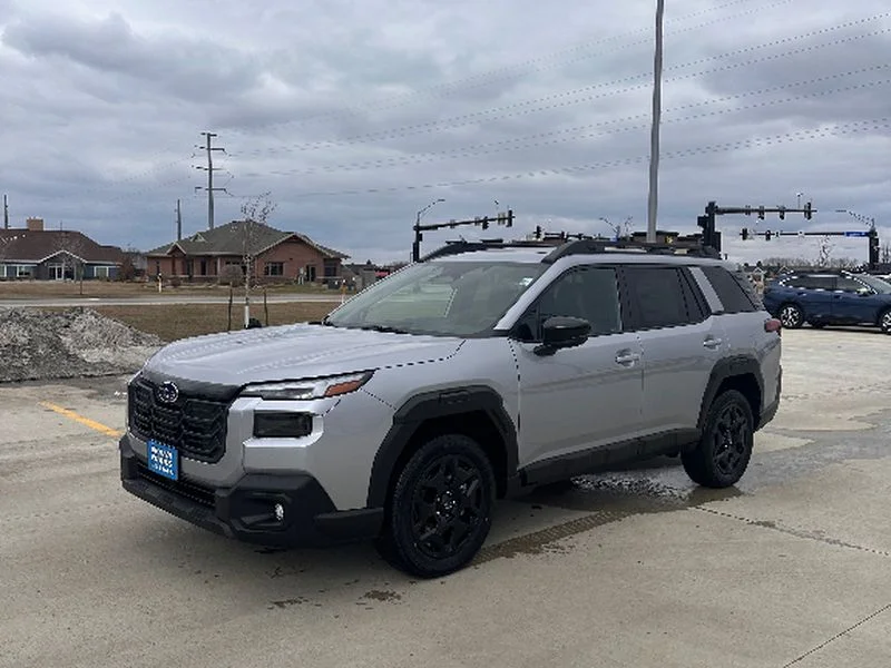 New 2026 ICE SILVER METALLIC Subaru Limited image 2