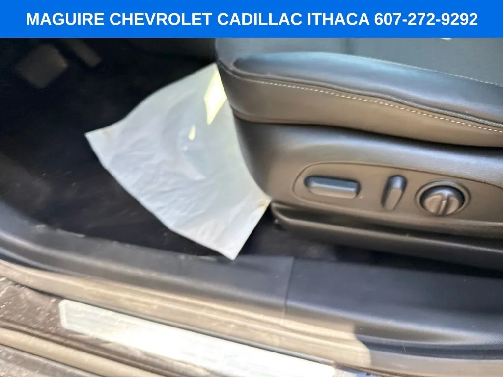 Used 2023 Black Buick Select image 17