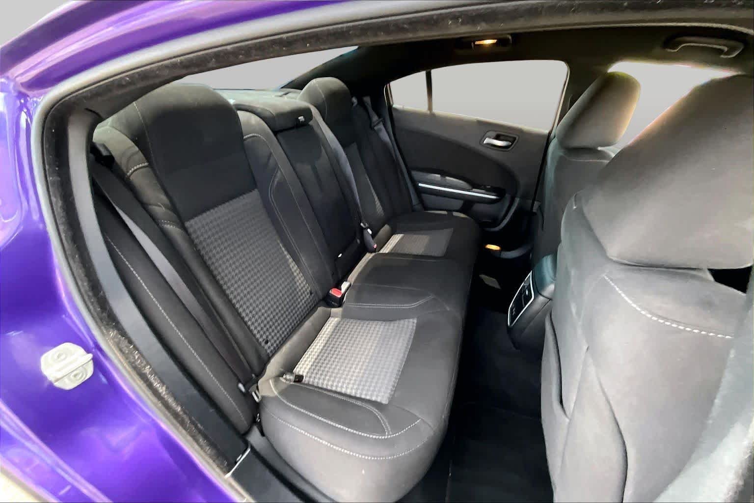 Used 2023 Plum Crazy Pearlcoat Dodge SXT image 19