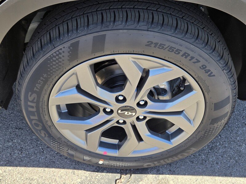 New 2026 Fusion Black Kia LX image 5