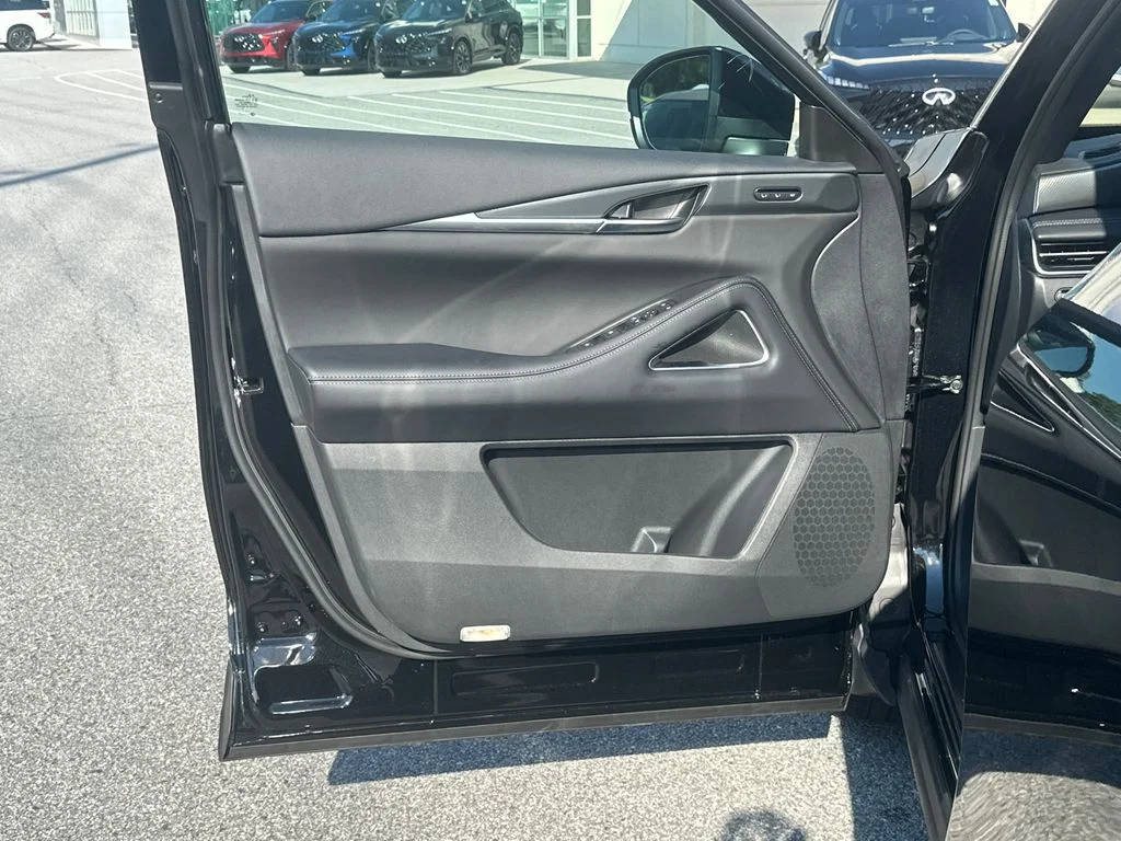 New 2027 MINERAL BLACK INFINITI Sport AWD image 10