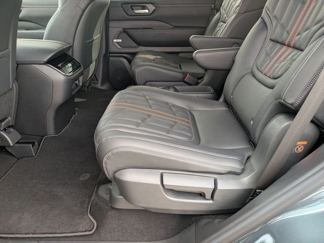 2026 Nissan Armada PRO-4X - Photo 29