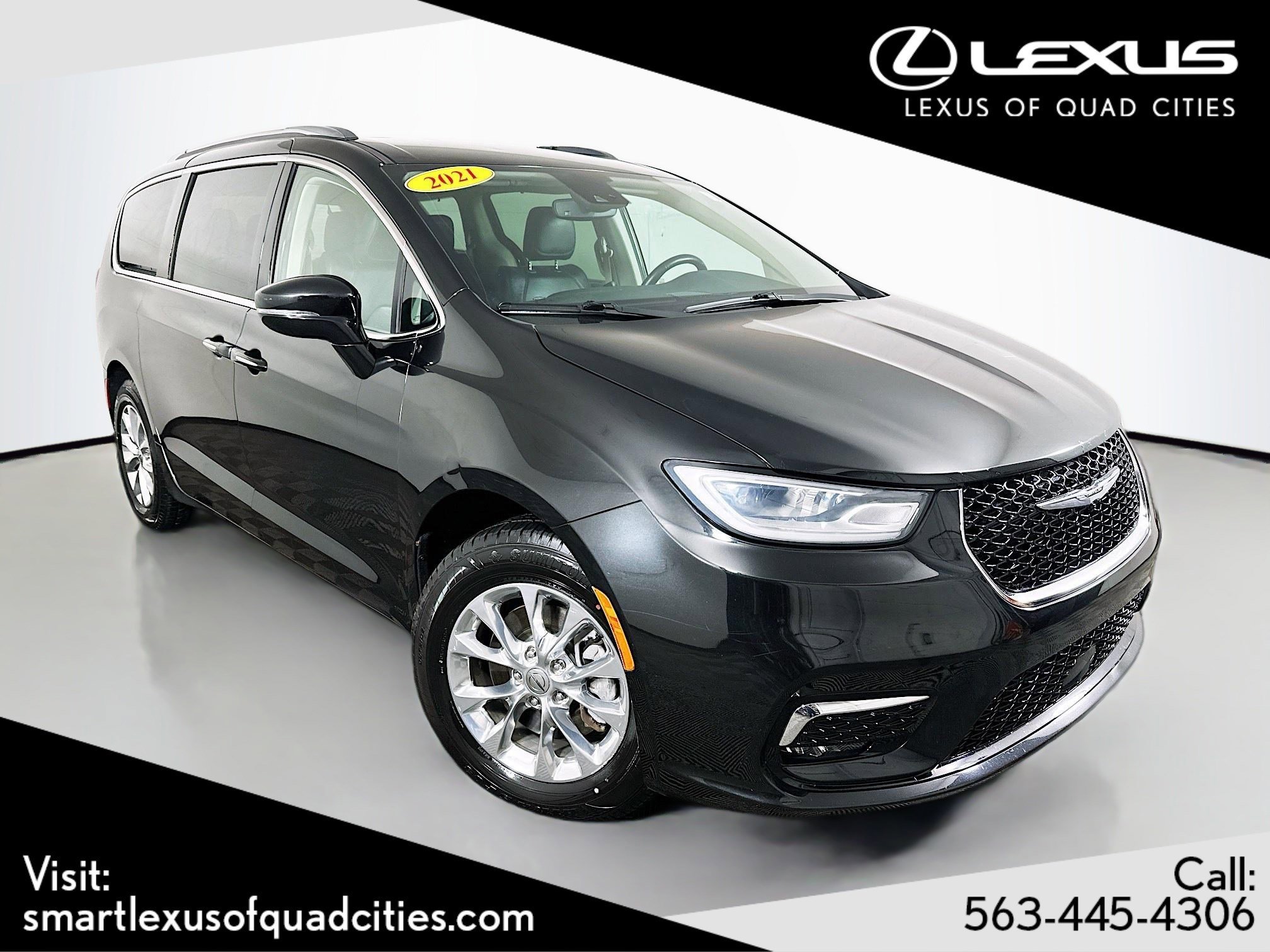 2021 Chrysler Pacifica Touring L's photo