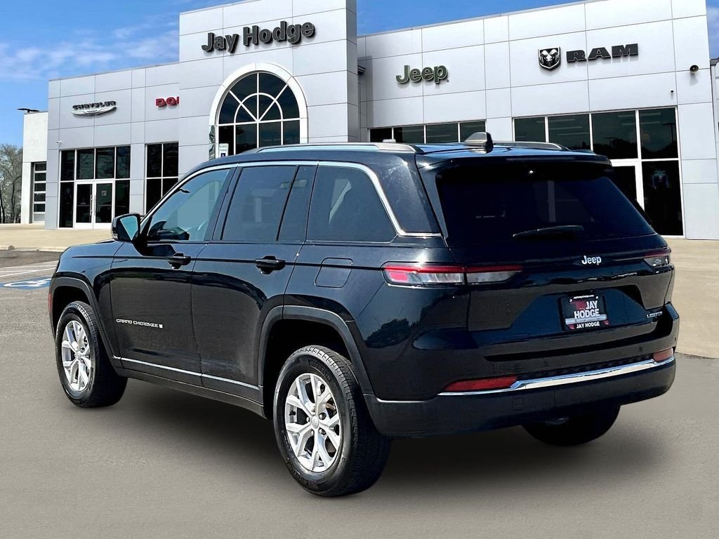 Used 2023 Black Jeep Limited image 5