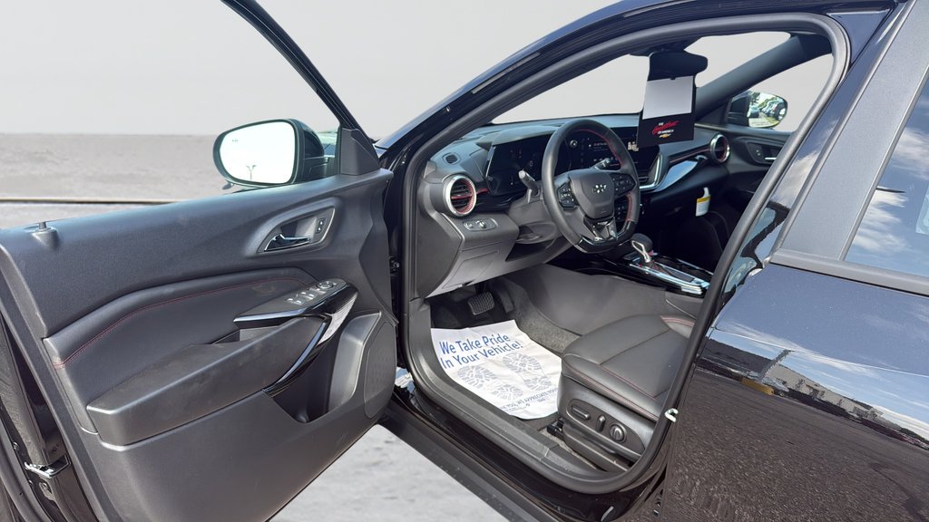 New 2026 Mosaic Black Metallic Chevrolet 2RS image 24