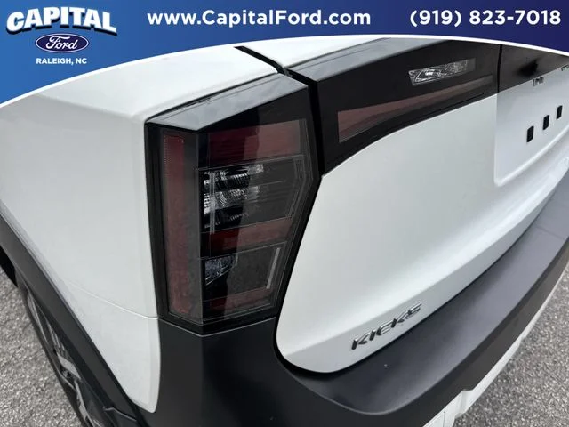 Used 2025 White Nissan SV image 15