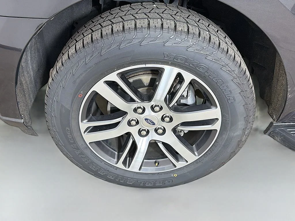 Used 2024 Dark Matter Gray Metallic Ford Limited image 24