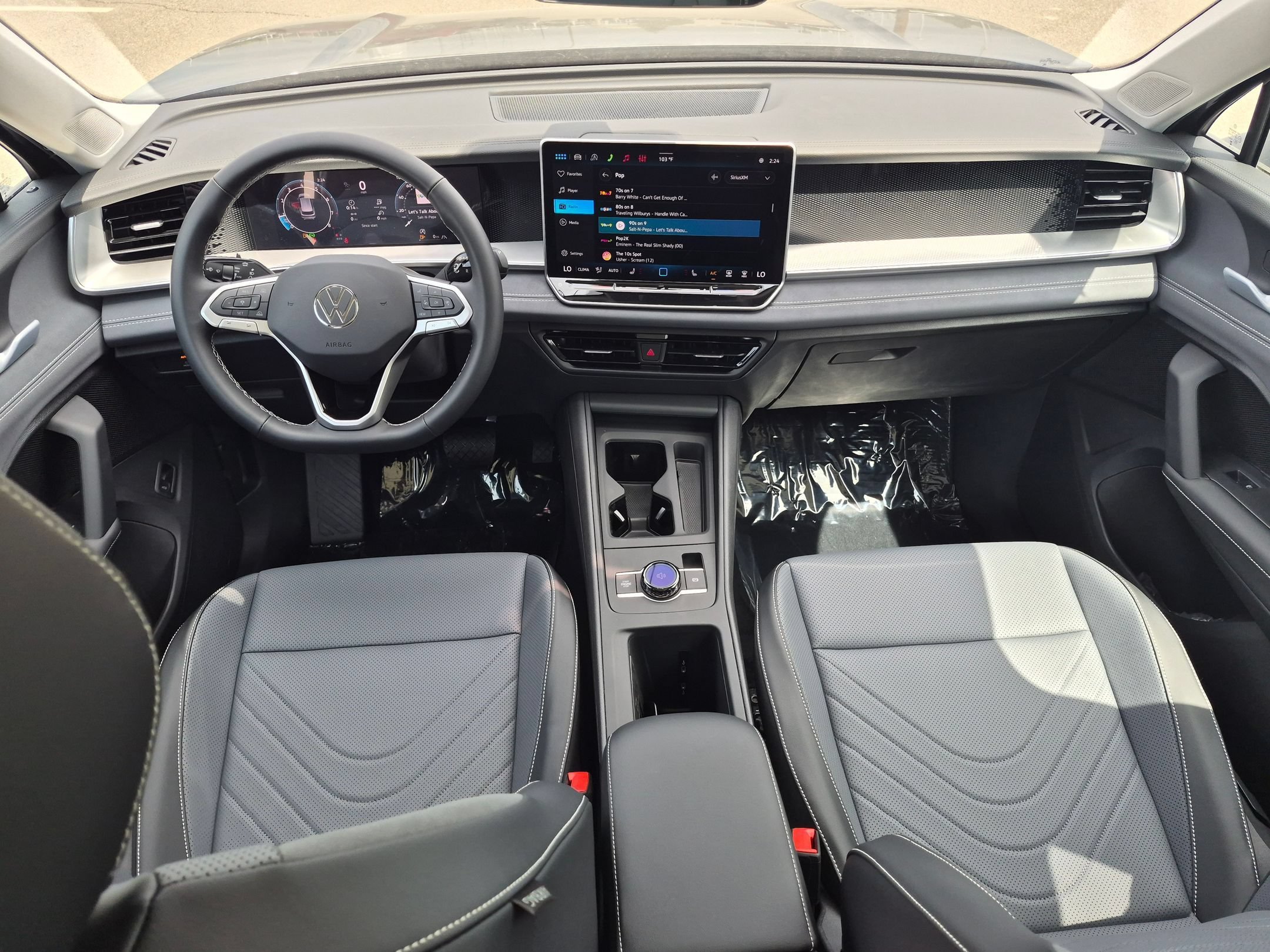 New 2026 Platinum Gray Metallic Volkswagen SE image 25
