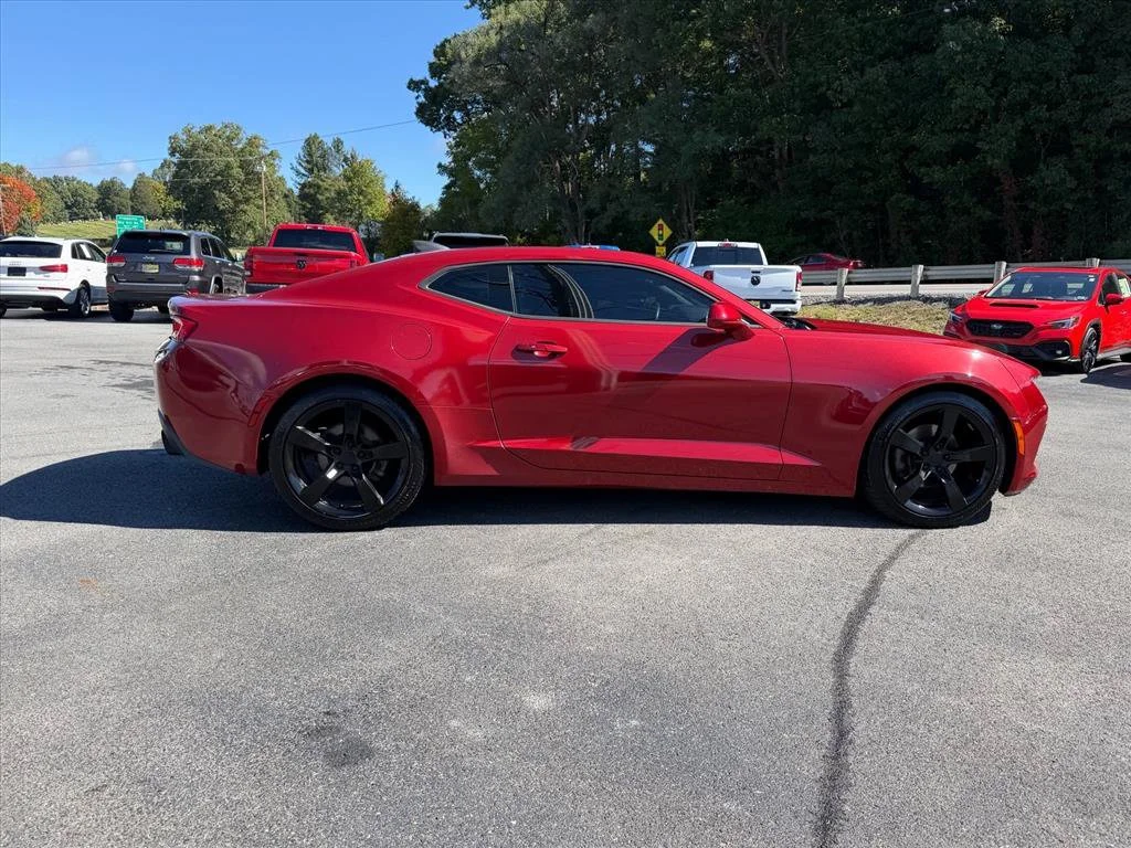 Used 2016 Red Chevrolet 1LT image 7
