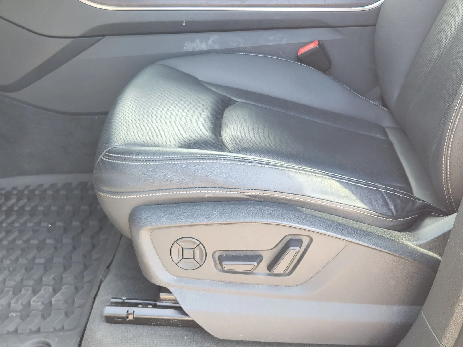 Used 2019 Black Audi 3.0T Premium Plus image 23