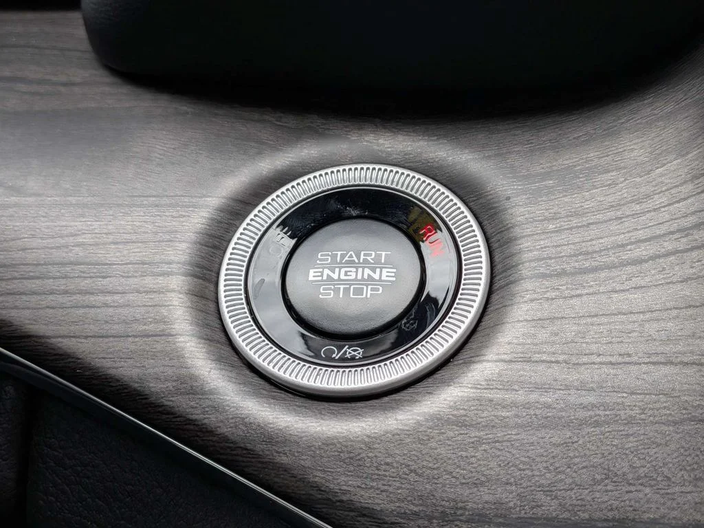 Used 2025 Gray Jeep Overland image 30