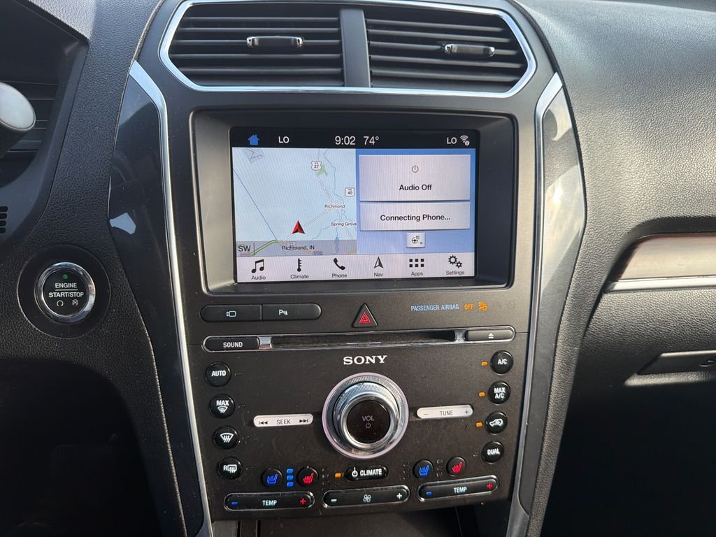 Used 2018 Gray Ford Limited image 24