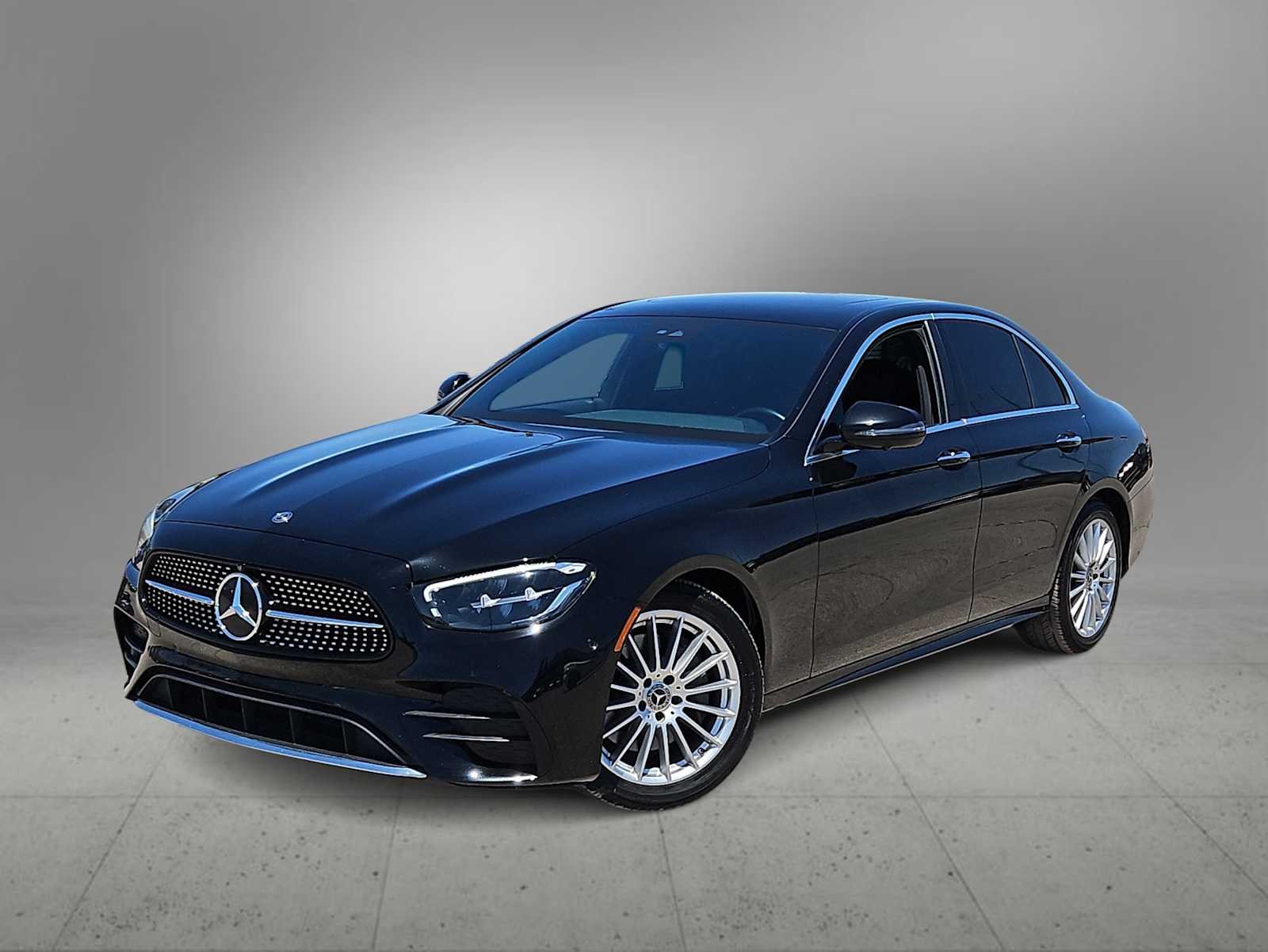 2021 Mercedes-Benz E-Class E350's photo