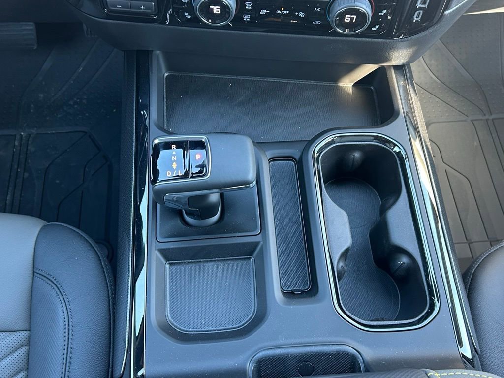 2025 Chevrolet Silverado 1500 ZR2 - Photo 20