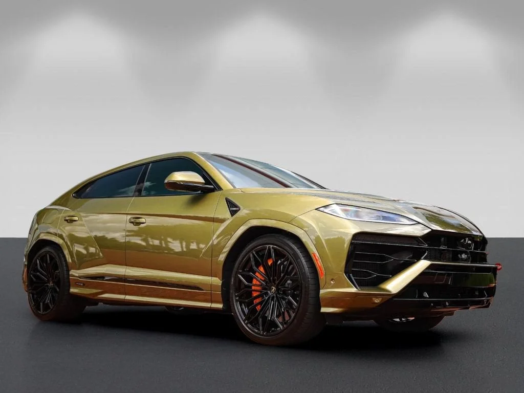 Used 2026 Verde Gea Lucido Metallic Lamborghini SE image 29