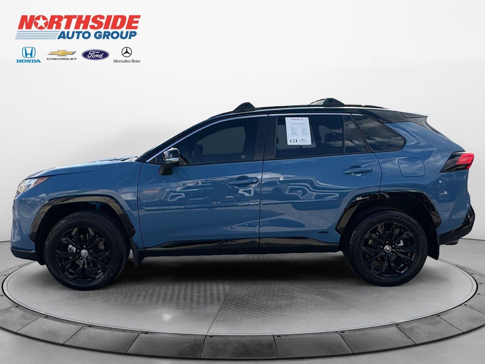 Used 2025 Blue Toyota XSE image 4
