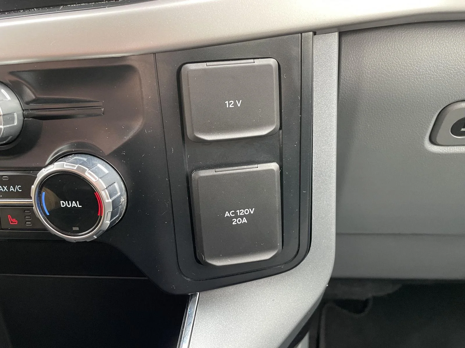 Certified Used 2023 Carbonized Gray Ford XLT image 27