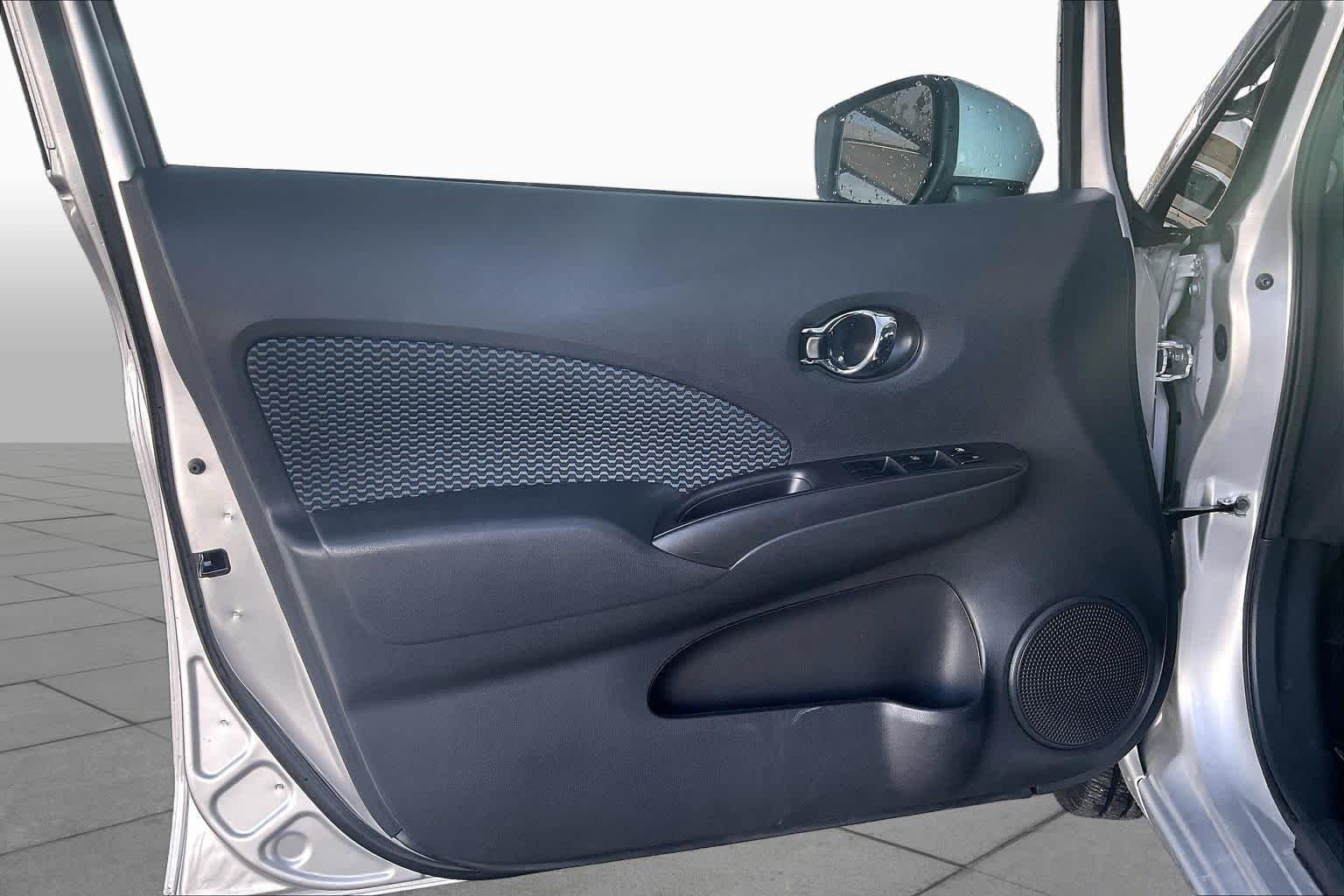 2017 Nissan Versa Note SV - Photo 22