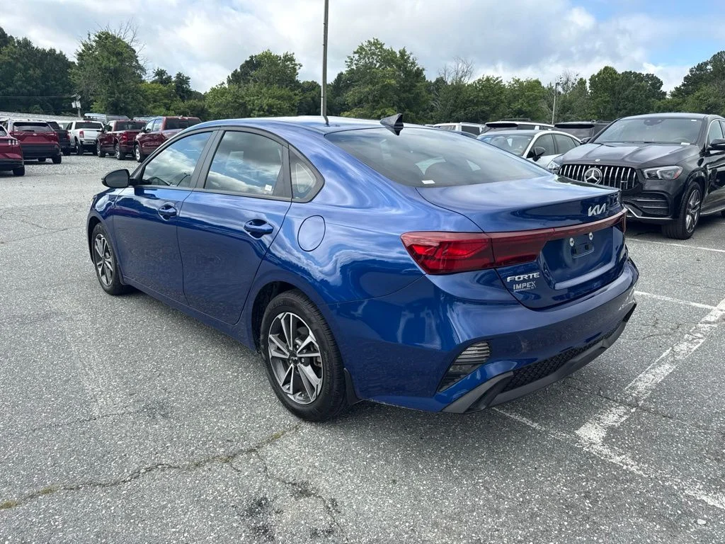 Used 2024 Blue Kia LXS image 2