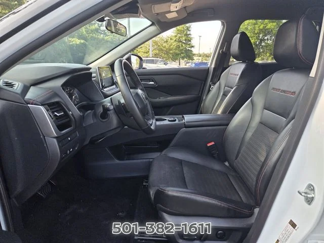 Used 2025 White Nissan Rock Creek image 9