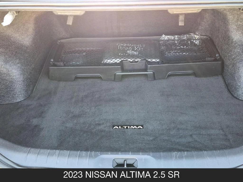 Used 2023 Black Nissan 2.5 SR image 25