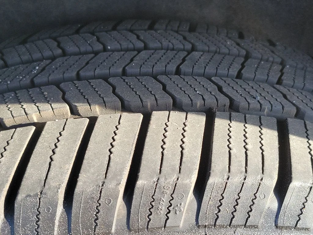 Used 2015 Gray Jeep Overland image 20