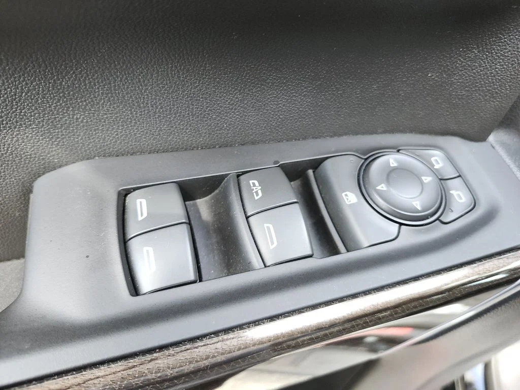 Used 2022 Black Chevrolet LT Trail Boss image 26