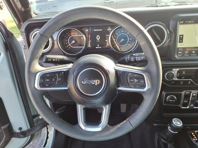 Used 2023 Gray Jeep Altitude image 18
