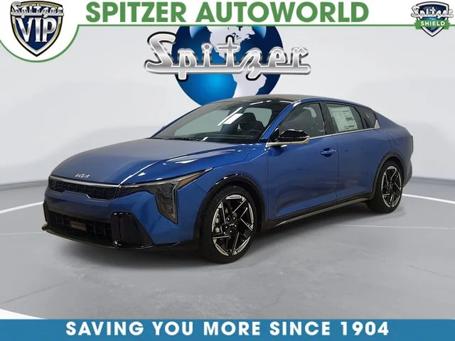 2025 Kia K4 GT-Line AT's photo