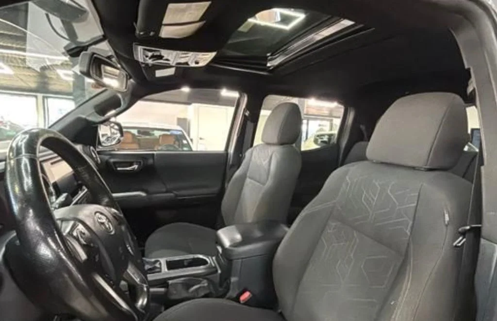 Used 2017 Gray Toyota TRD Off-Road image 4