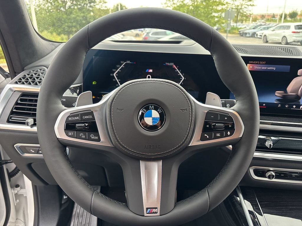 New 2027 Mineral White Metallic BMW xDrive40i image 16