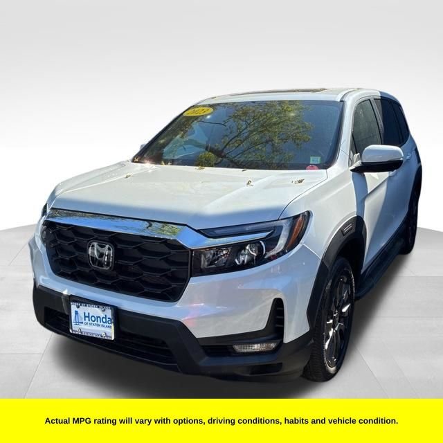 Used 2023  Honda EX-L image 2