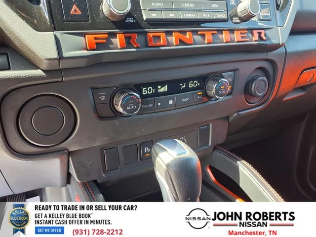 Used 2025 Gray Nissan PRO-X image 28