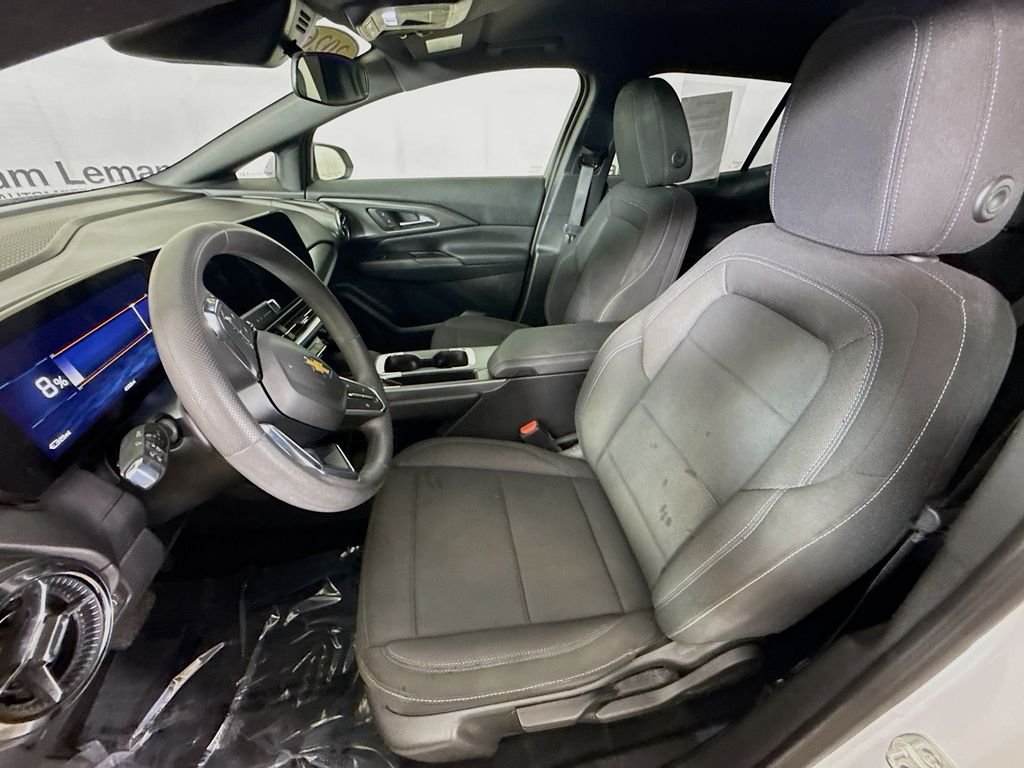 Used 2026 White Chevrolet LT image 20
