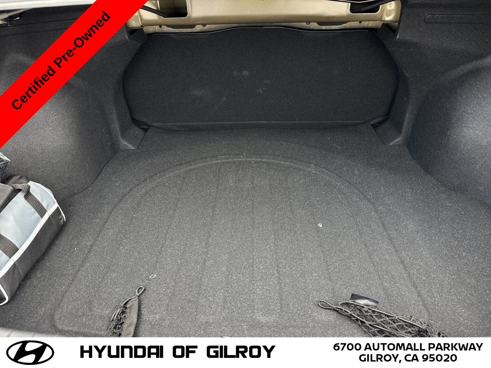 2025 Hyundai Elantra SEL - Photo 16