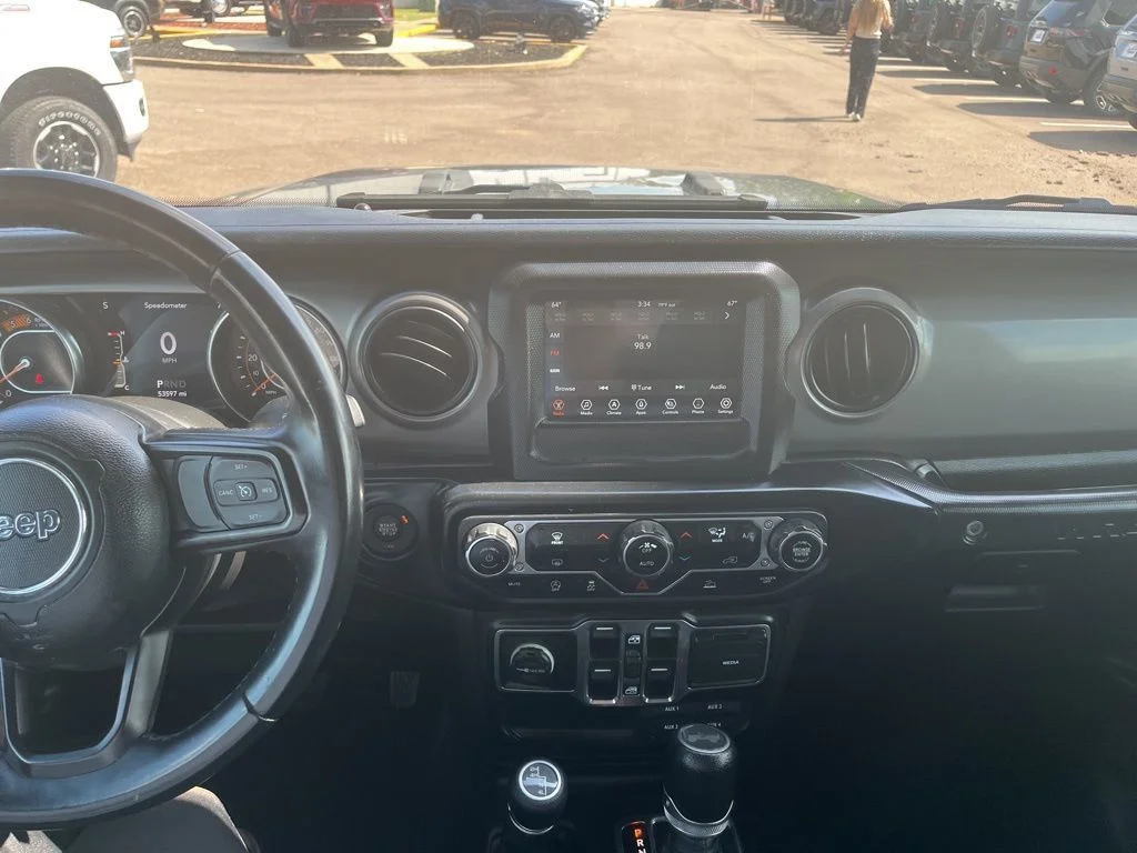 Used 2021 Gray Jeep Unlimited Sport S image 22