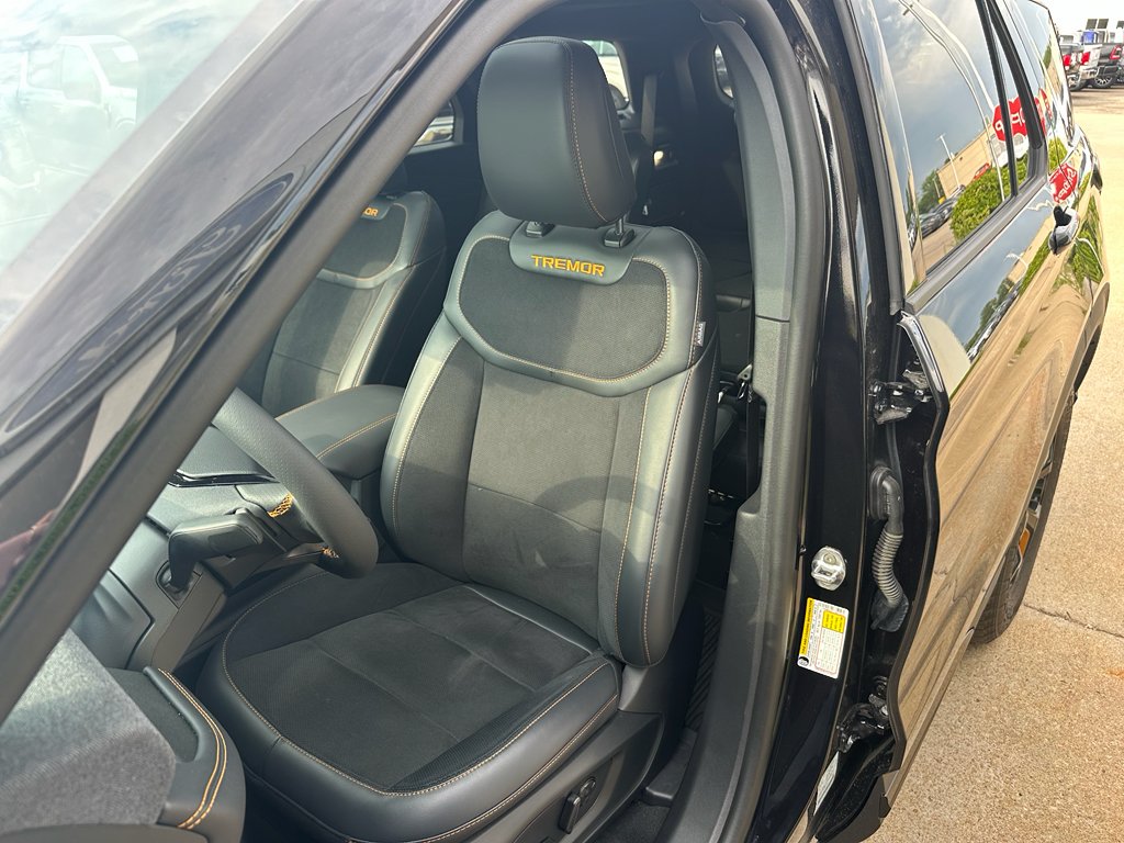 2026 Ford Explorer Tremor - Photo 27