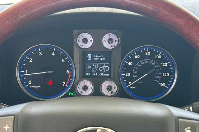 Used 2011 White Lexus 570 image 32