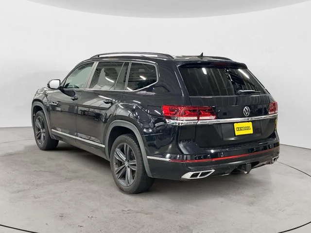 Used 2021 Black Volkswagen 3.6L V6 SE w/Technology R-Line image 7