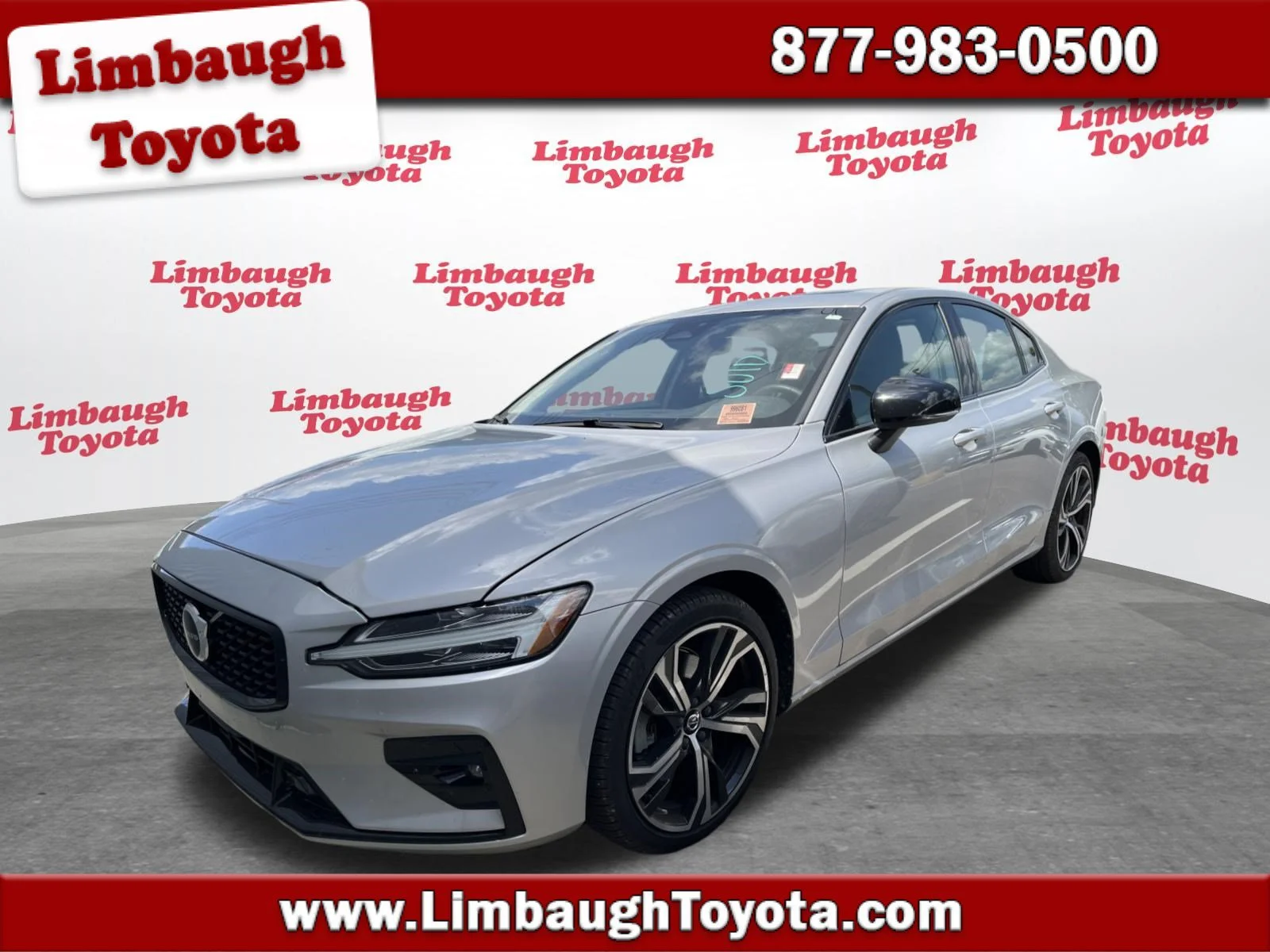 2024 Volvo S60 B5 Core Dark Theme AWD's photo