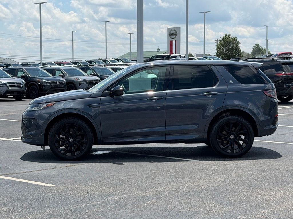 Used 2024 Gray Land Rover S image 8